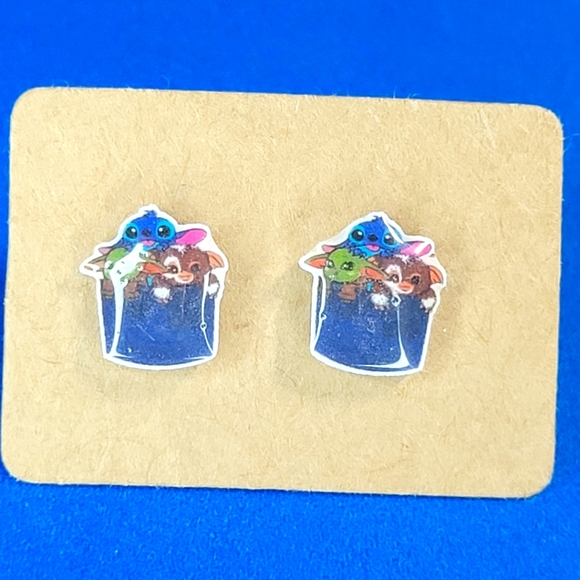 Stitch, Grogu and Gizmo in a pocket Stud earrings - Picture 1 of 1